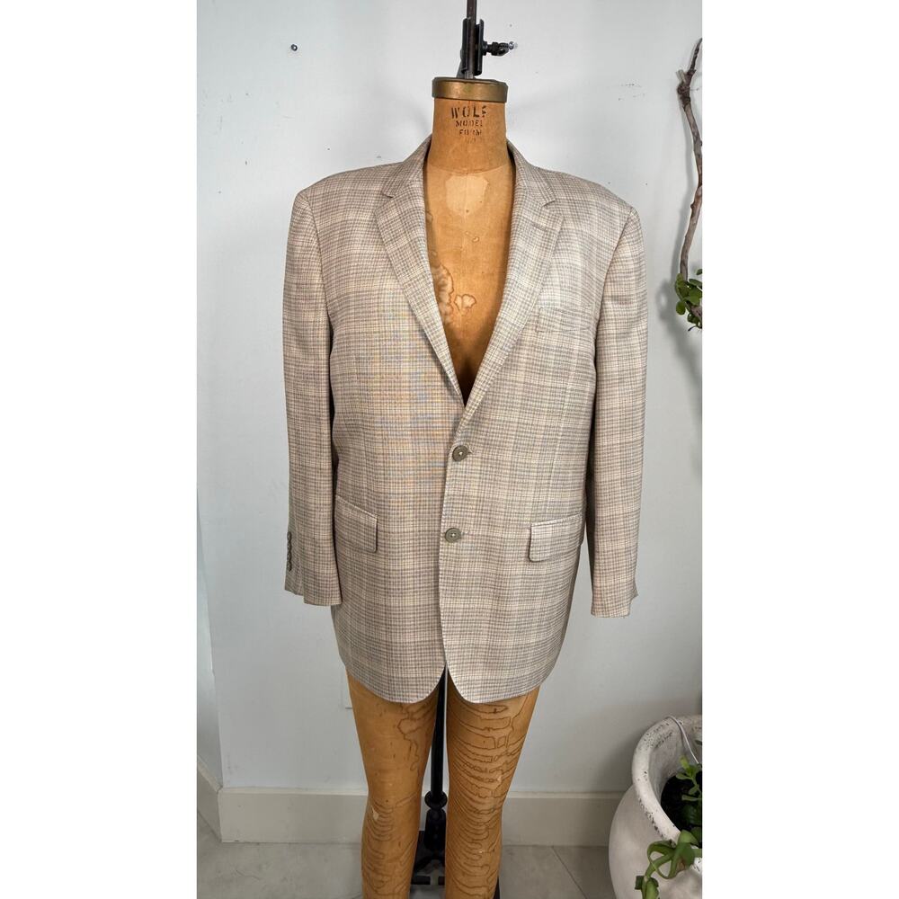 Tiglio Luxe Wool Silk Blazer | Beige Plaid Sport Coat for Men | Italian Tailored